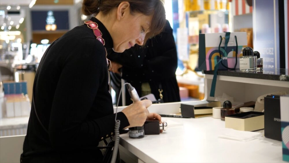 Animation Boutique Aeroport Globe Travail Retail