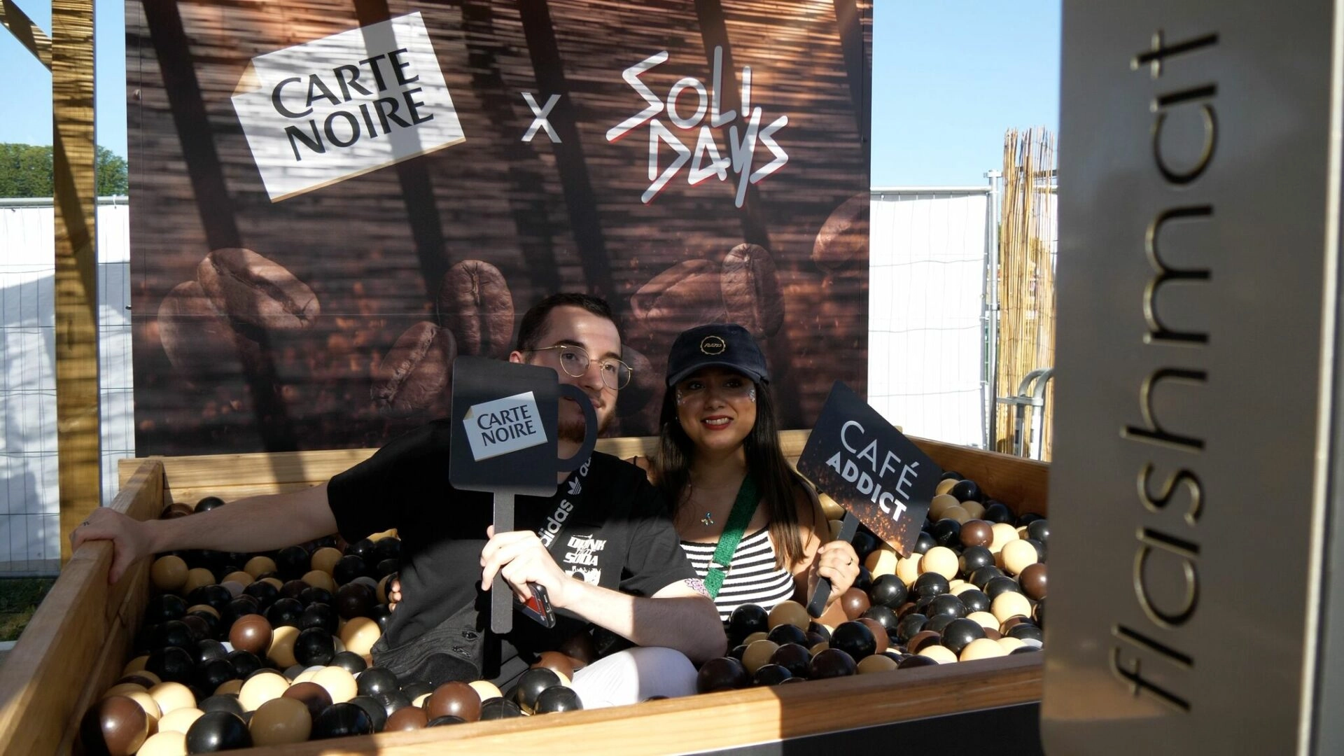 Carte Noir Solidays Globe Groupe