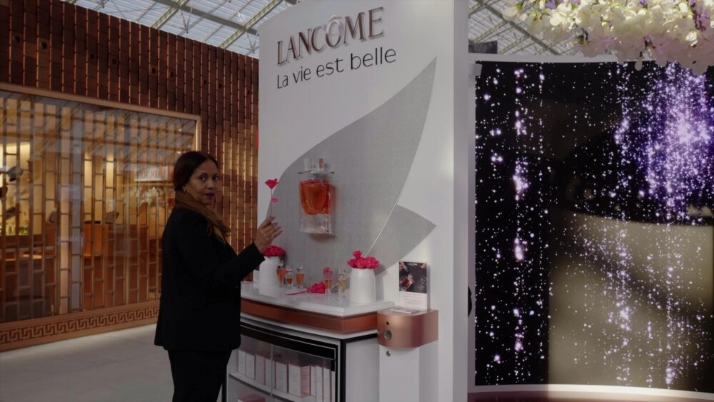 Merchandising Lancome Boutique Aeroport Globe Travel Retail